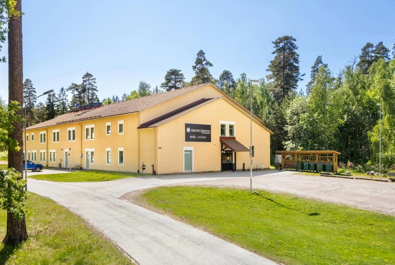 Krongarden Vandrarhem Kristinehamn Bagian luar foto