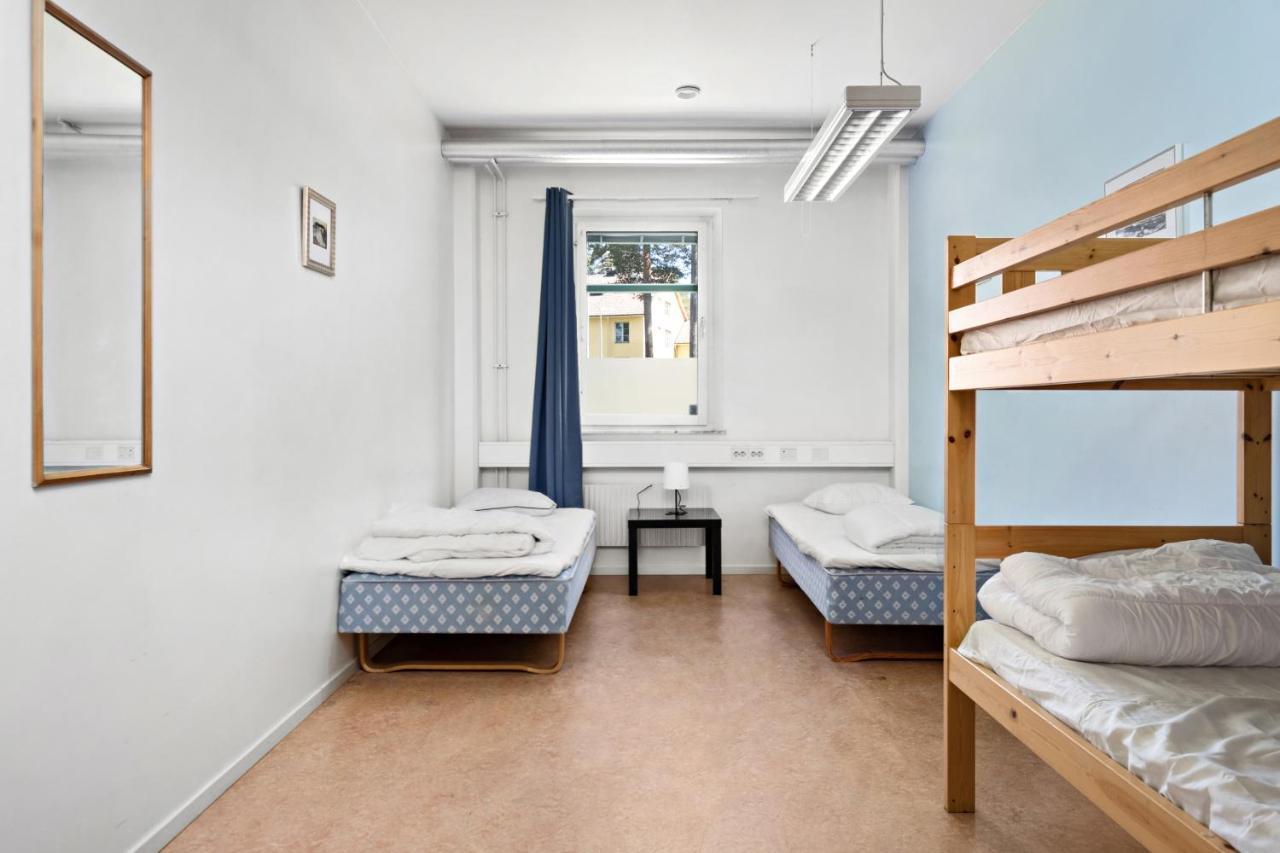 Krongarden Vandrarhem Kristinehamn Bagian luar foto
