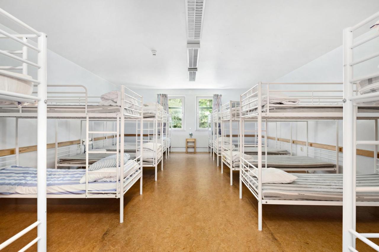 Krongarden Vandrarhem Kristinehamn Bagian luar foto