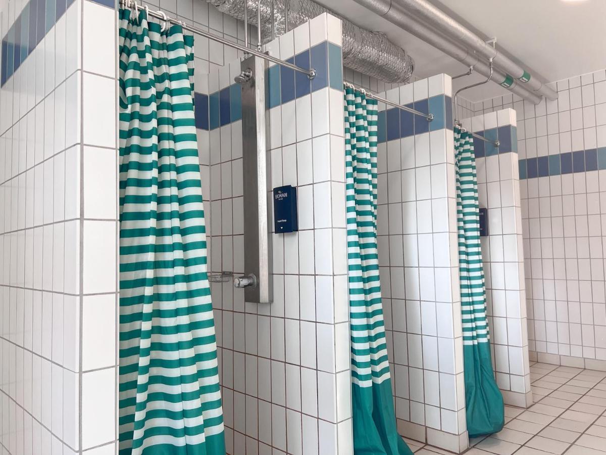 Krongarden Vandrarhem Kristinehamn Bagian luar foto