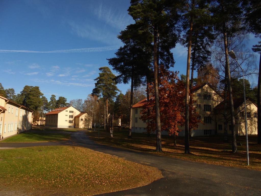 Krongarden Vandrarhem Kristinehamn Bagian luar foto