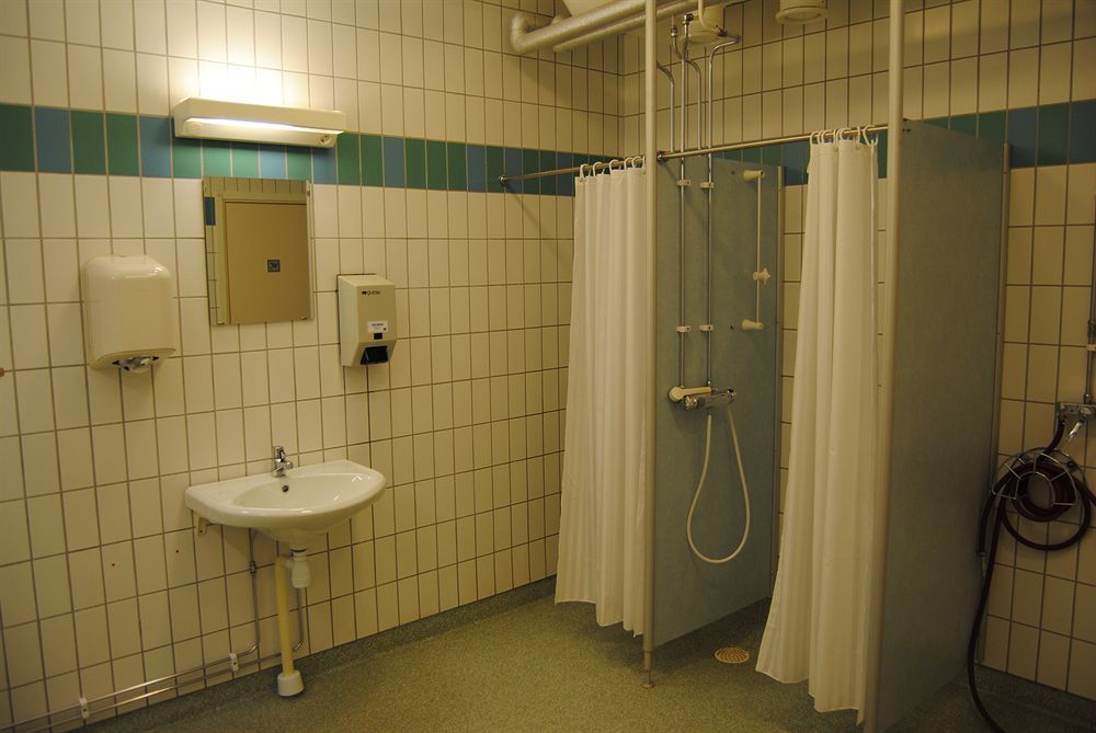 Krongarden Vandrarhem Kristinehamn Bagian luar foto