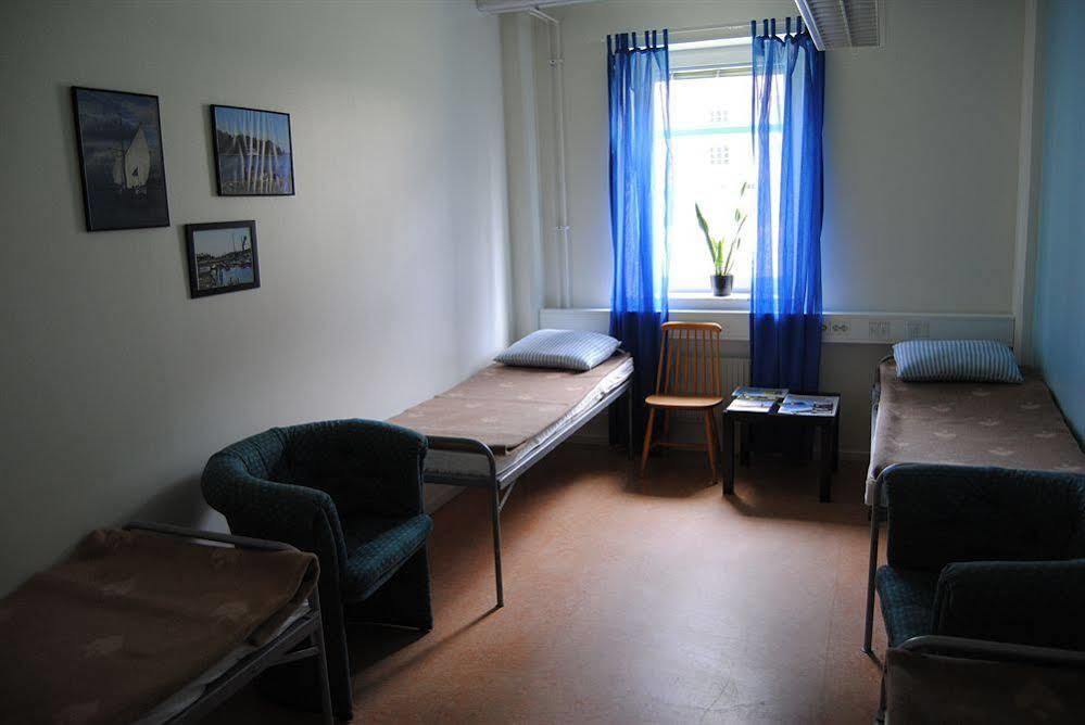 Krongarden Vandrarhem Kristinehamn Bagian luar foto